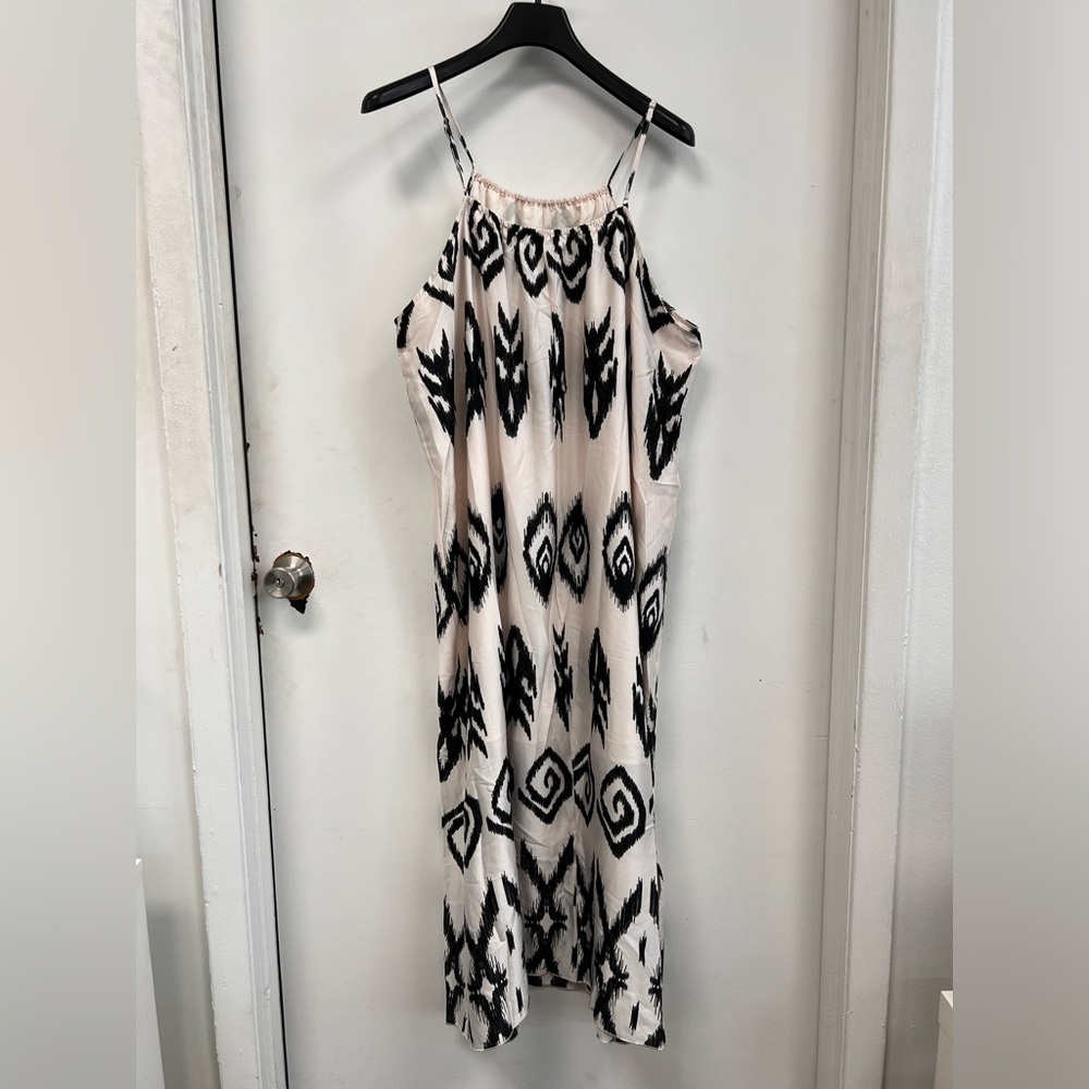 NIB - Womens Maxi Summer Dress, Pink with Black Geometric Pattern - 1X, 2X, 3X - Picture 5 of 13